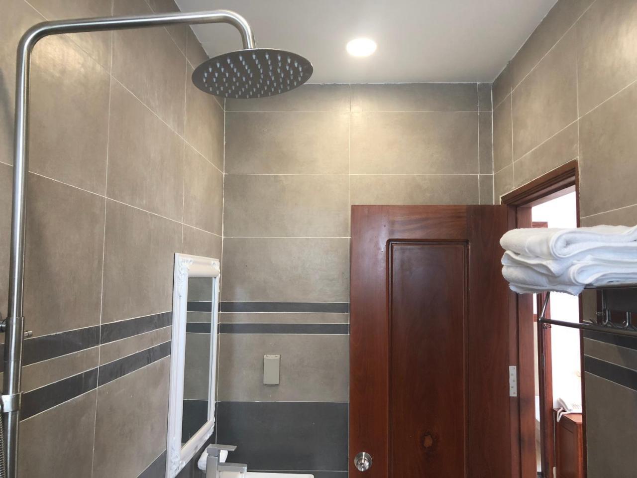 Khach San Tuyet Hien Hotell Phu Quoc Eksteriør bilde